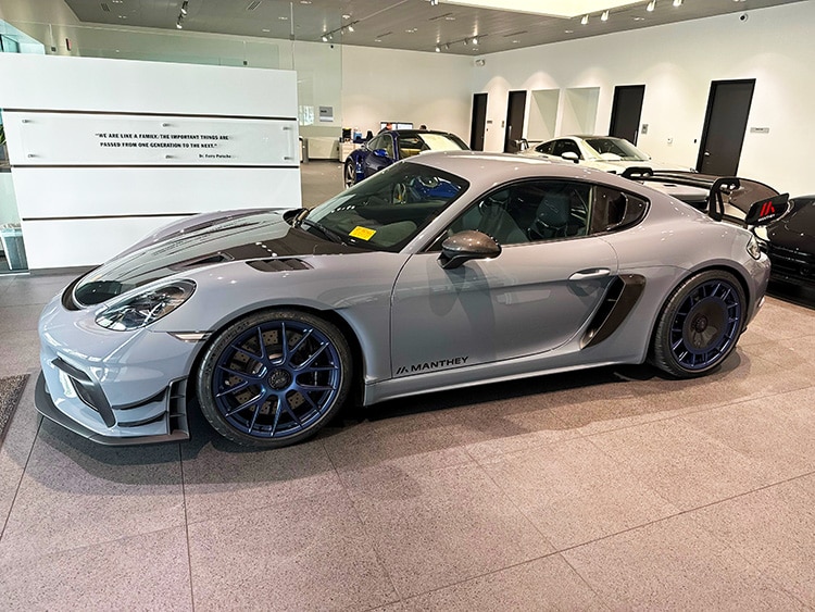 Porsche%201%20Hendrick%20Cars.jpg