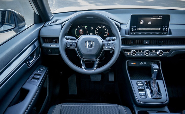 2023 Honda CRV Hendrick Cars Dash.jpg