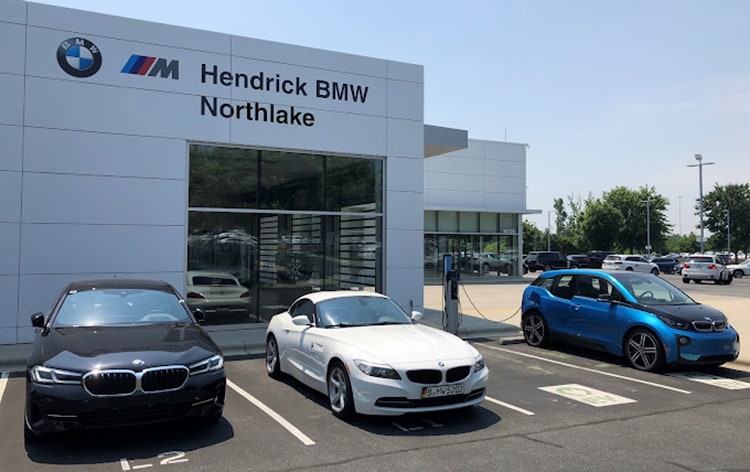 Hendrick BMW Northlake EV Charging Station.jpg